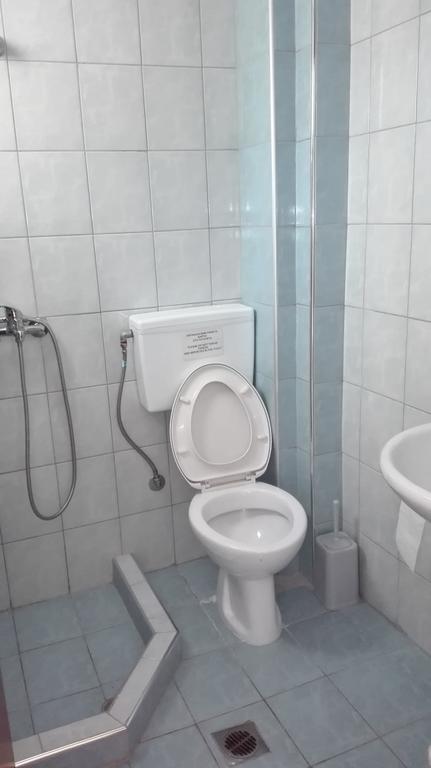 Loutra Volvis Familia Hotel מראה חיצוני תמונה