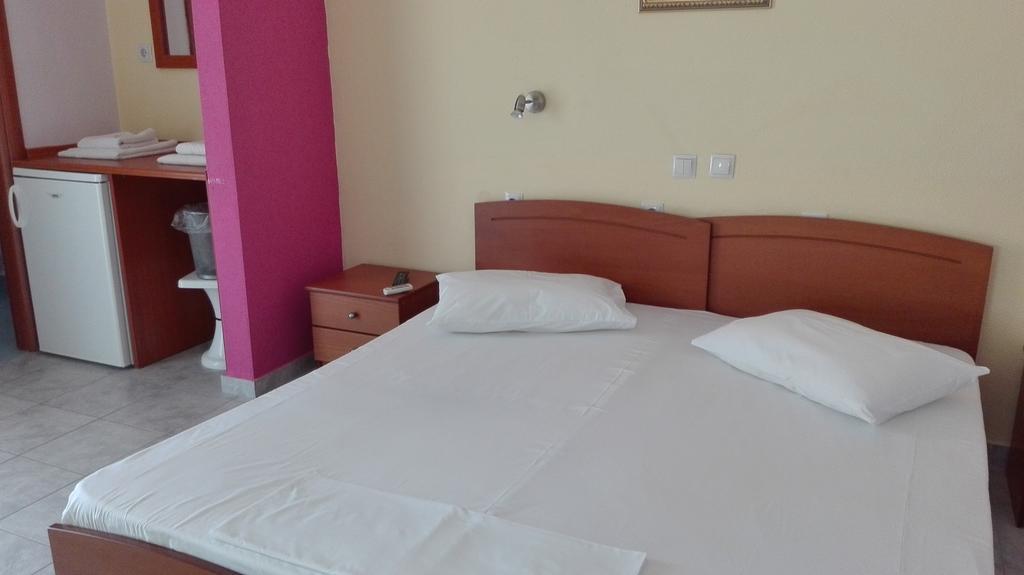 Loutra Volvis Familia Hotel מראה חיצוני תמונה