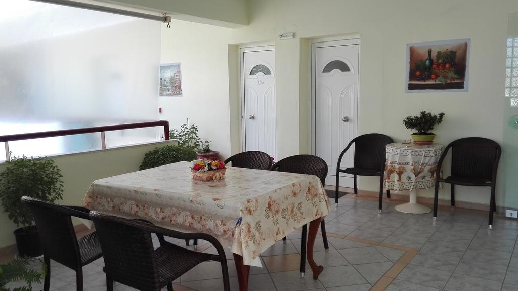 Loutra Volvis Familia Hotel מראה חיצוני תמונה