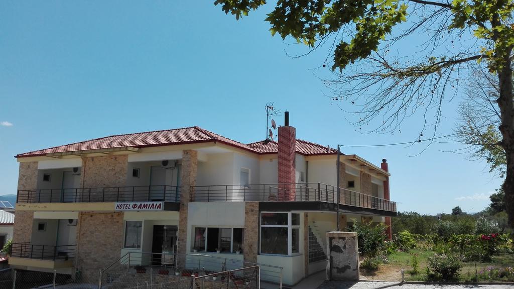Loutra Volvis Familia Hotel מראה חיצוני תמונה