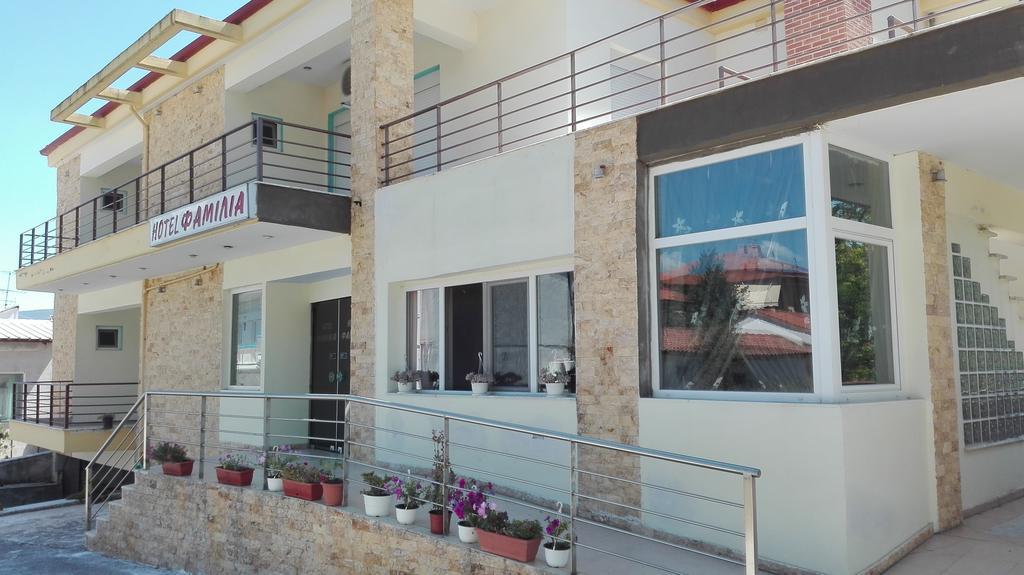 Loutra Volvis Familia Hotel מראה חיצוני תמונה